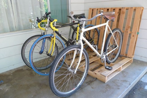 Як використати вантажні палети в дизайні інтер’єру